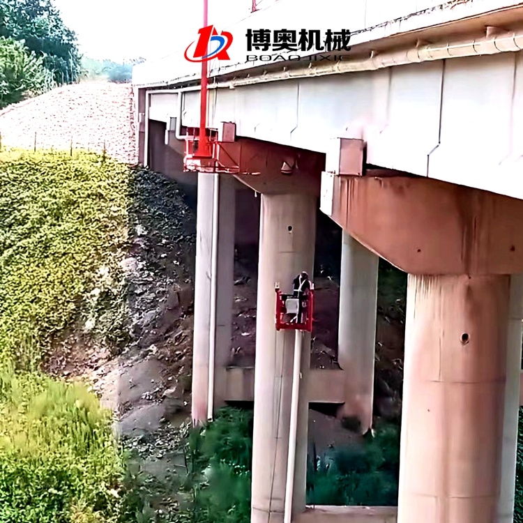 Q5M電(diàn)動型橋(qiáo)梁排水(shui)管安裝(zhuang)施工車(che)