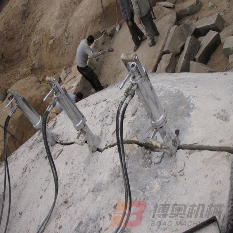 咸阳尔易金属制造集团(5G网站)FL90A手動岩(yán)石劈裂機