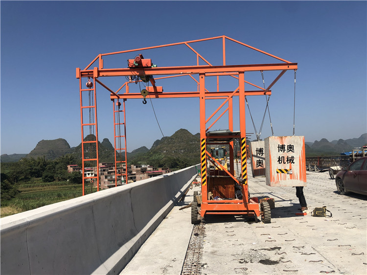 防撞牆(qiáng)模闆台車操(cao)作事項