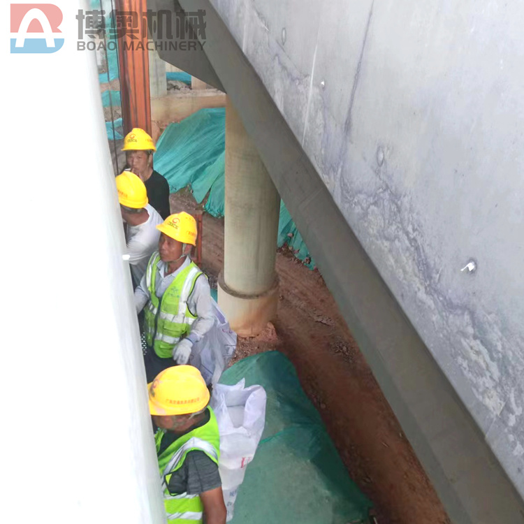 高架(jià)橋集中橋梁排(pái)水管安裝設備(bei)